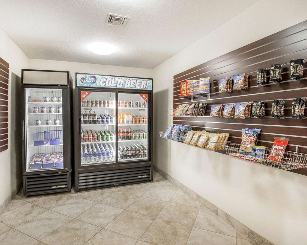 Sleep Inn & Suites Port Charlotte-Punta Gorda Amenities photo
